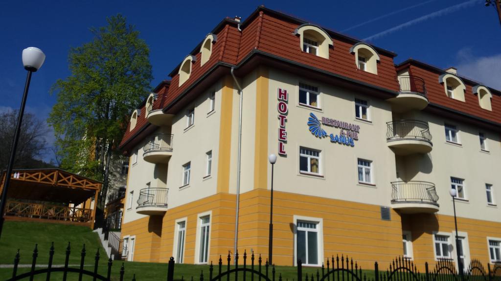 Zdrojowy Sanus Hotel Swieradow-Zdroj Exterior photo