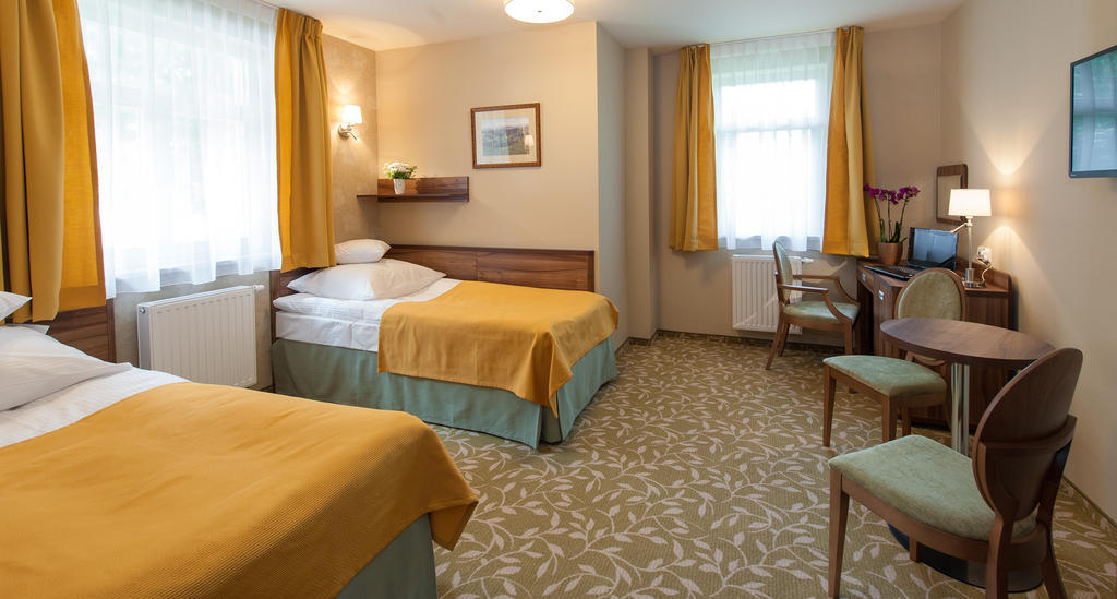Zdrojowy Sanus Hotel Swieradow-Zdroj Room photo